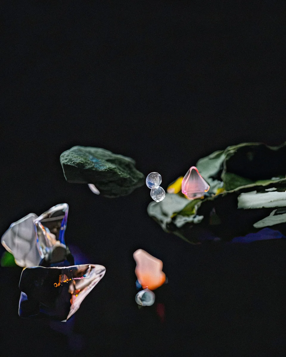 6km1_ss_fluid_sculpture_dt_v004_blackbg-rop1_-0009-art-scale-4_00x.jpg