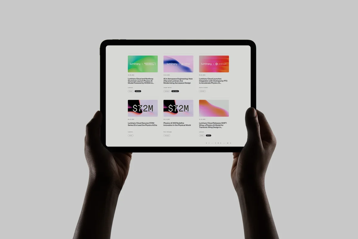 BL44 – iPad Pro Mockup.jpg